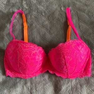 PINK Victoria’s Secret Lace Date Push-Up Bra